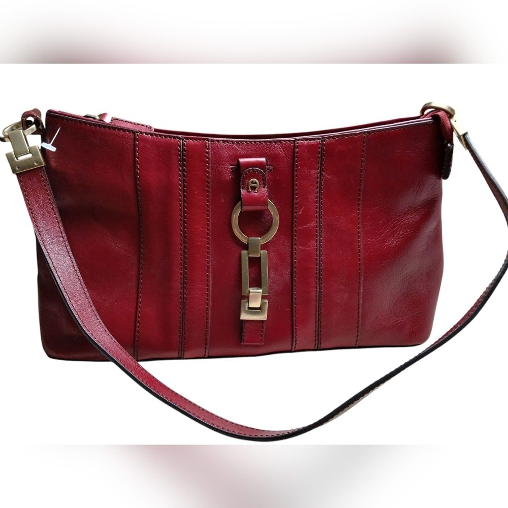 Vintage Etienne Aigner egant Shoulder Bag